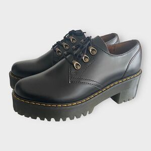 Dr. Martens Leona Lo Black Platform Heeled Oxford Shoes Womens size 8 New